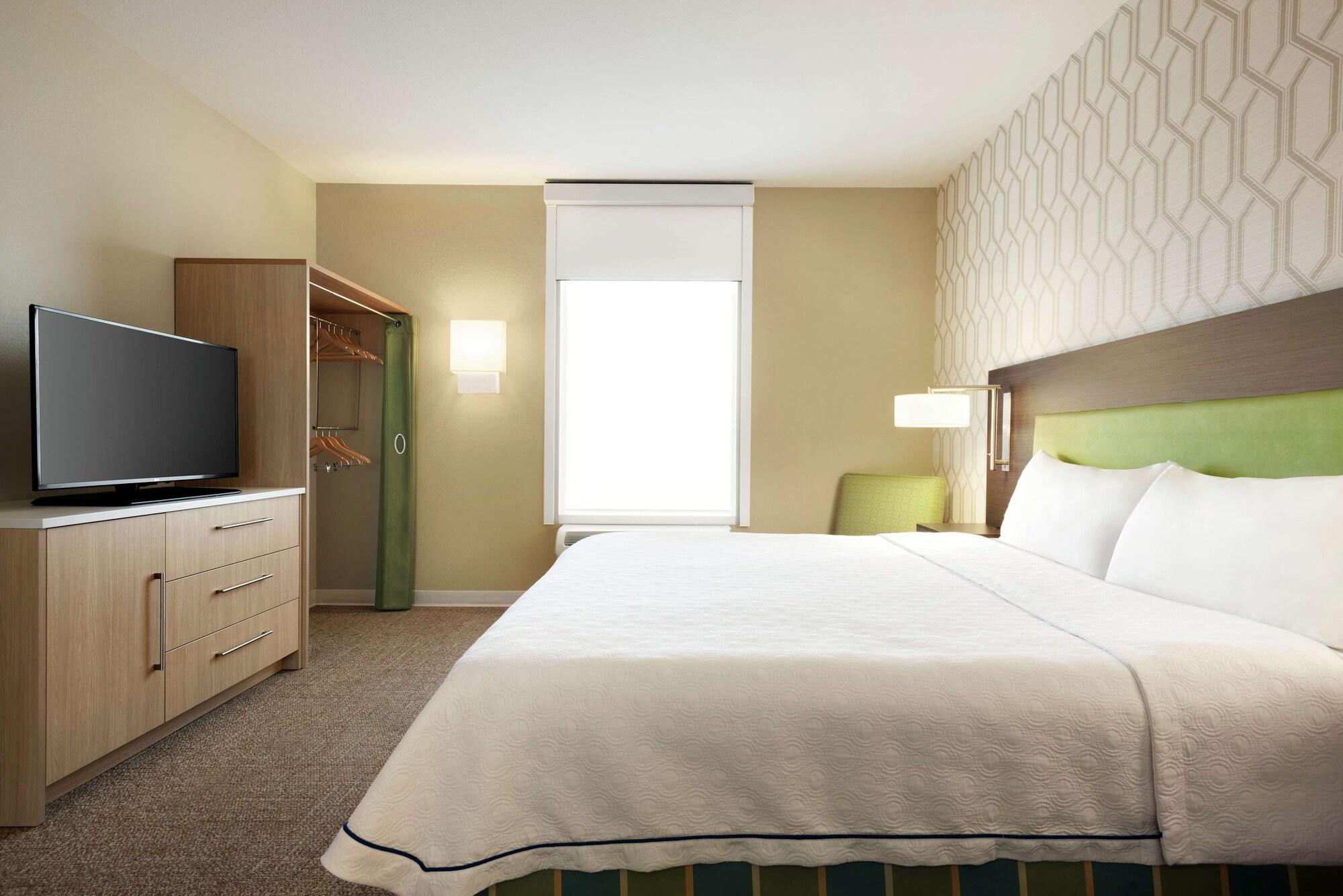 Home2 Suites By Hilton Milwaukee Brookfield Уакиша Екстериор снимка
