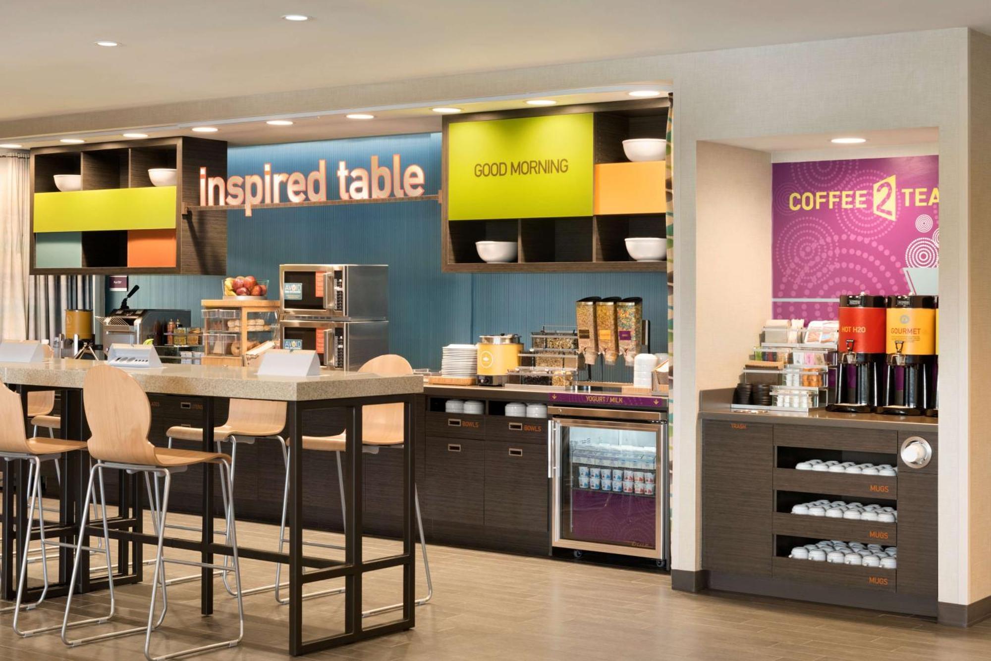 Home2 Suites By Hilton Milwaukee Brookfield Уакиша Екстериор снимка